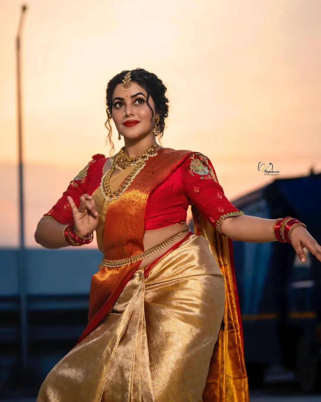 Malayalam Girl Shamna Kasim In Beautiful Jewellery Orange Saree
